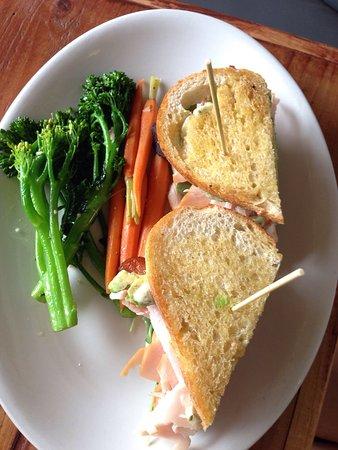 Oakmont Neighborhood Restaurant